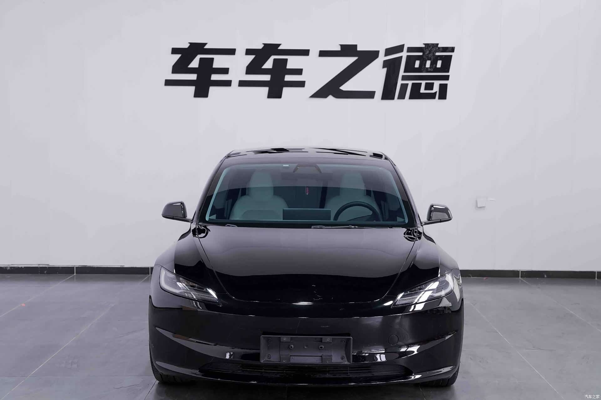 Tesla Model 3, 2024 3