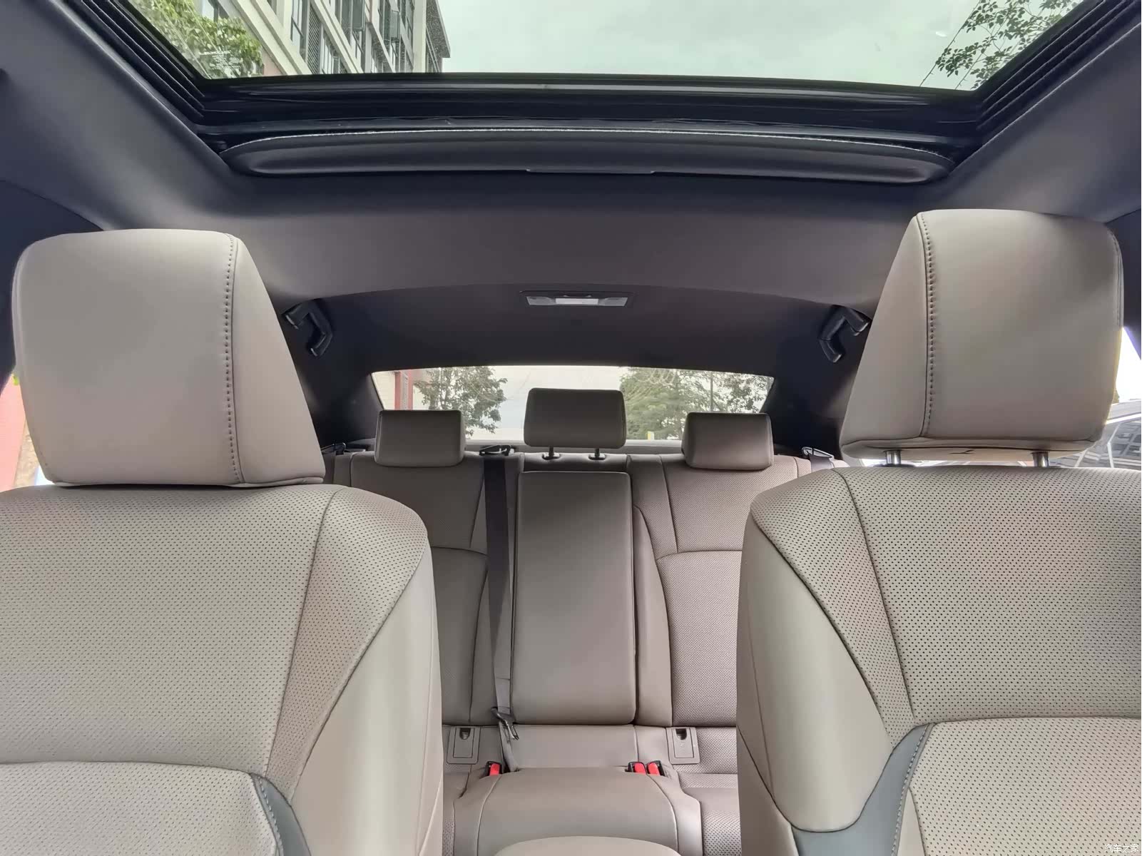 Lexus ES, 2023 15