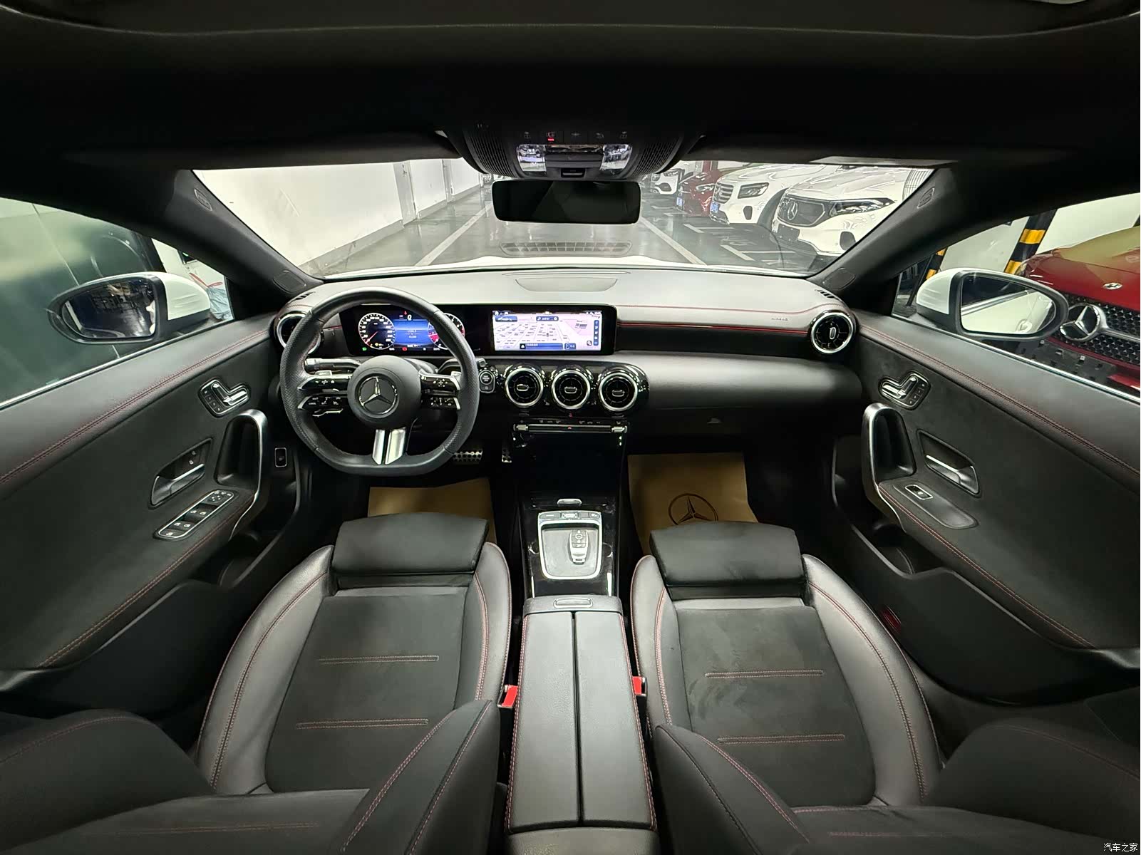Mercedes-Benz CLA, 2024 13