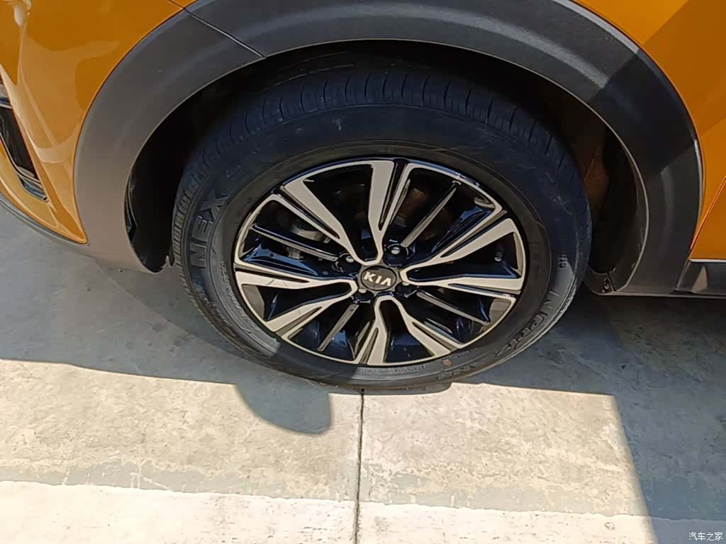 Kia KX1, 2019 23