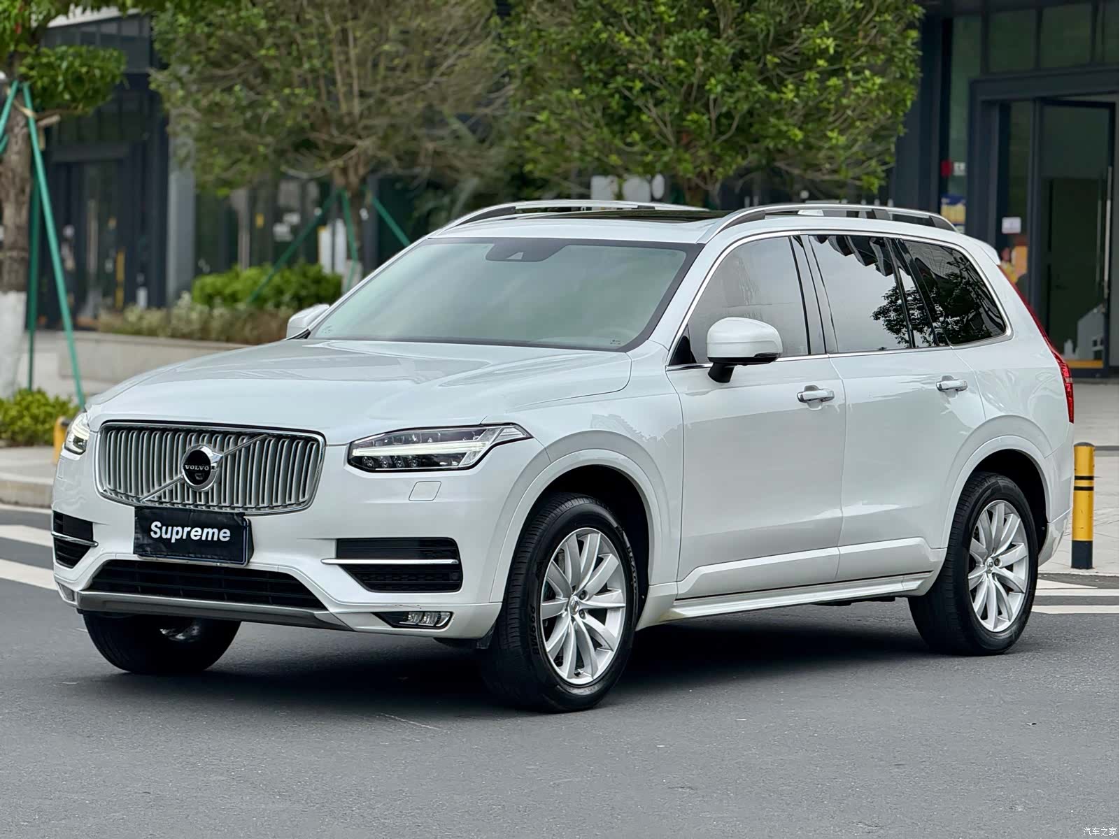 Volvo XC90, 2017 1