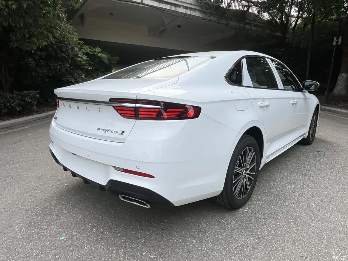 Geely Preface, 2026 6