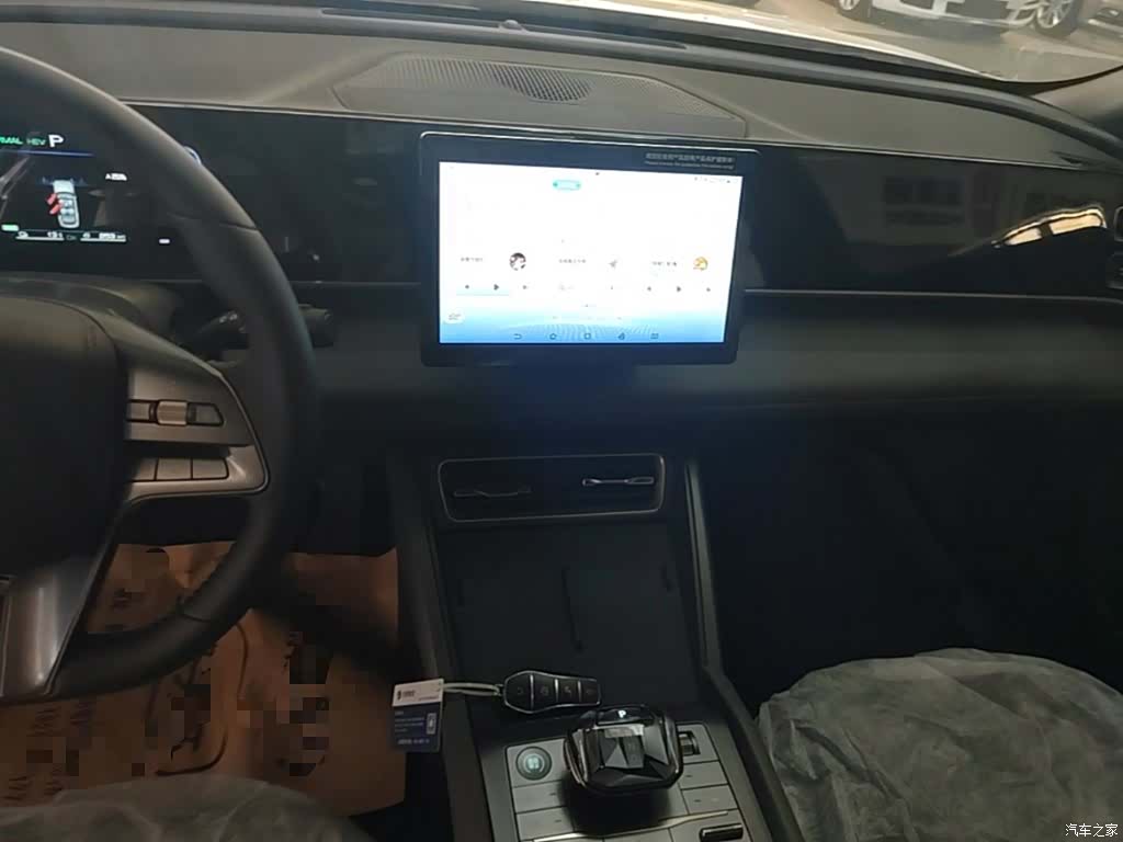 BYD Qin, 2025 13
