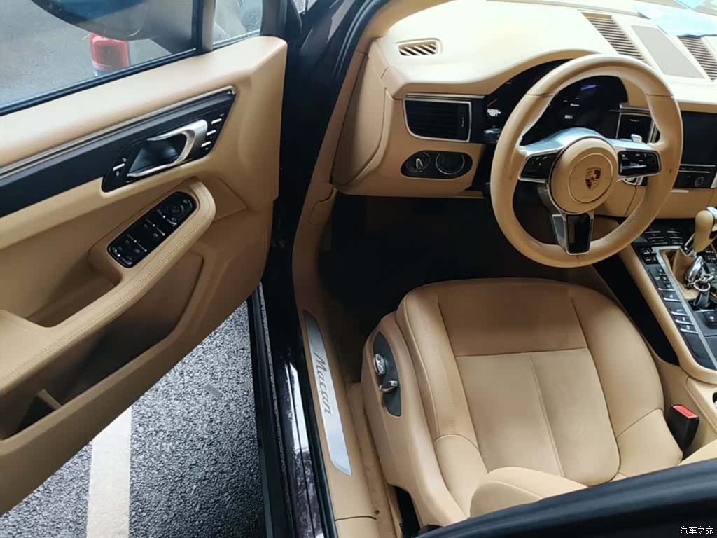 Porsche Macan, 2016 16