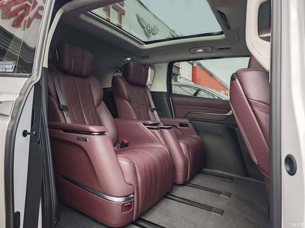 Buick Century, 2023 11