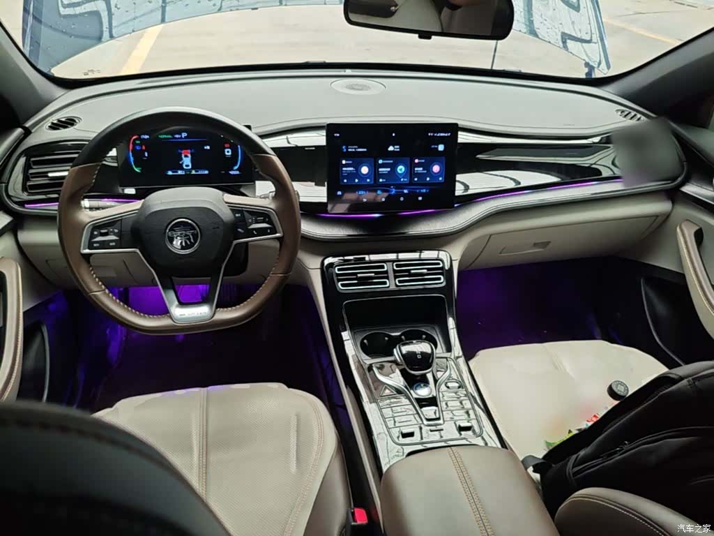 BYD Qin, 2024 10