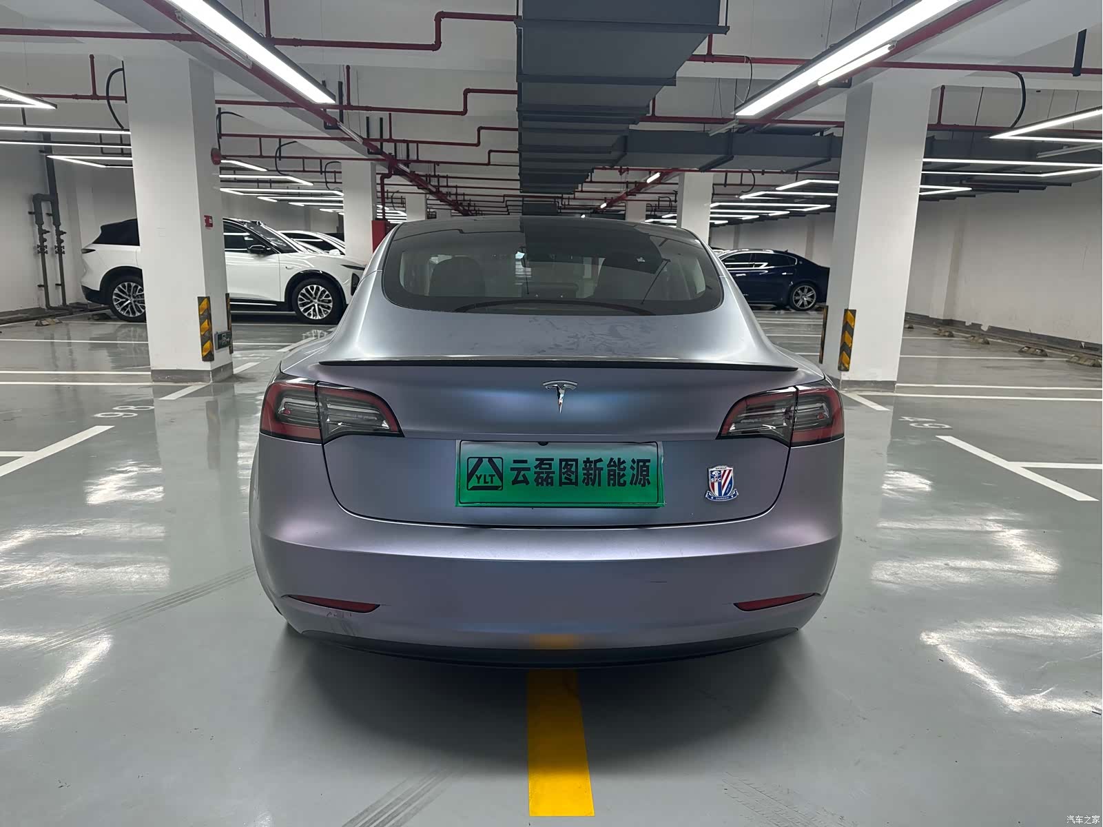 Tesla Model 3, 2022 все фото