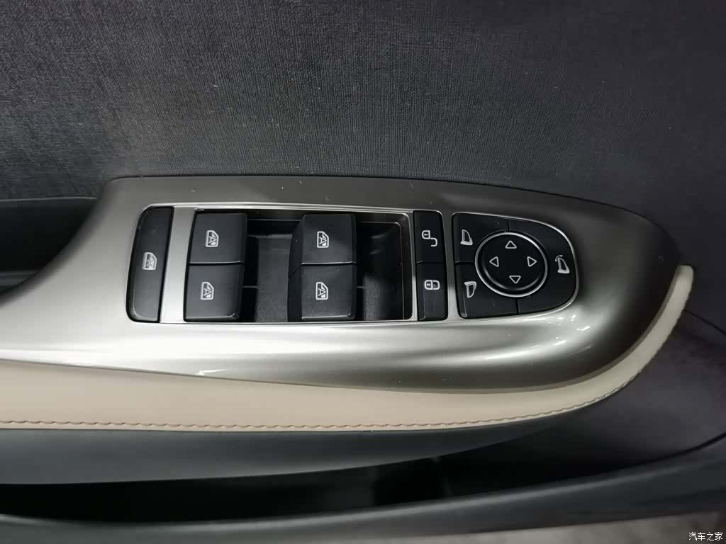 BYD Dolphin, 2023 9