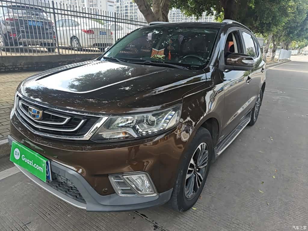 Geely X6, 2017 2