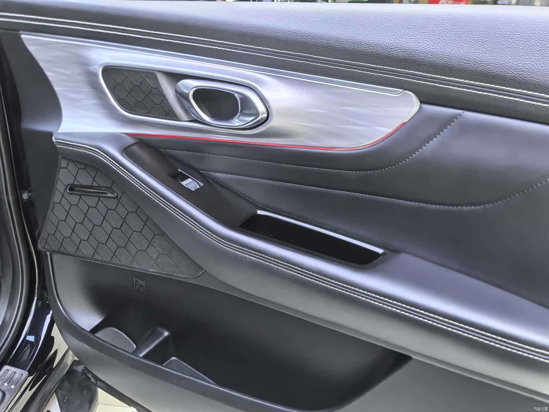 Trumpchi GS8, 2023 все фото