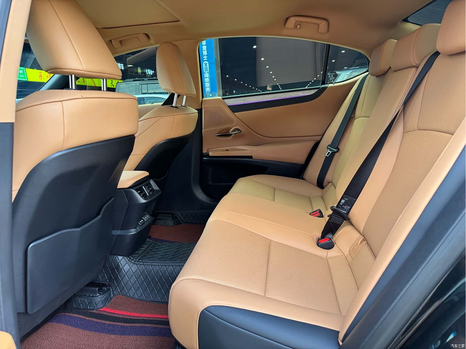 Lexus ES, 2026 11