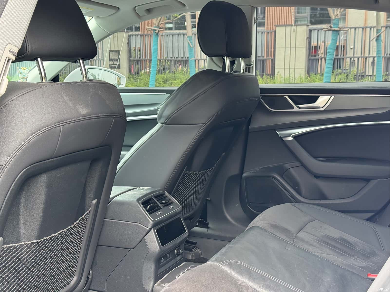 Audi A7, 2022 все фото