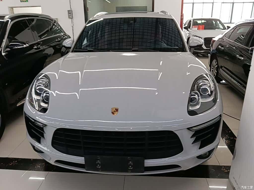 Porsche Macan, 2018 3