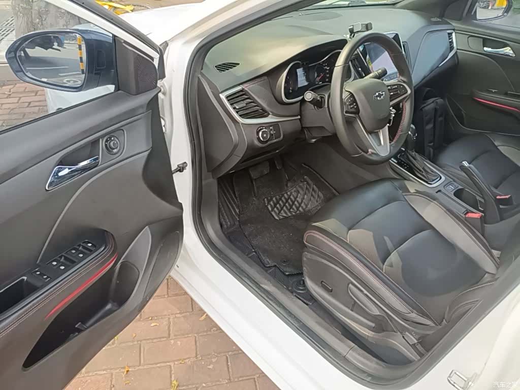 Chevrolet RS, 2019 16