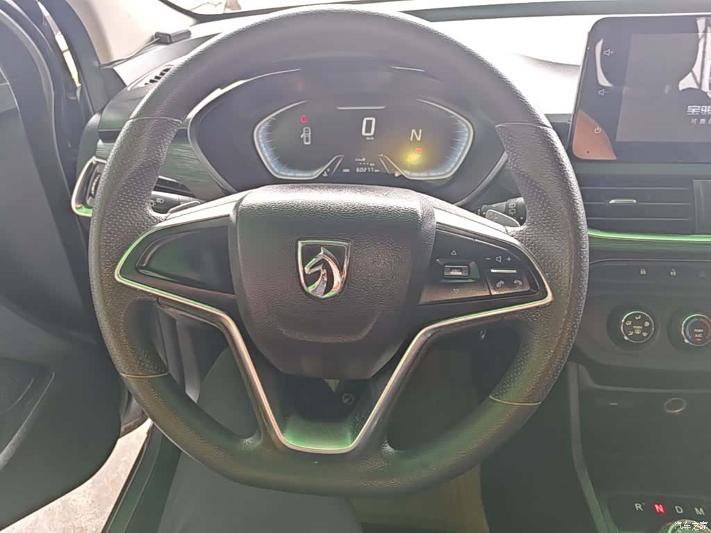 Wuling 360, 2018 11