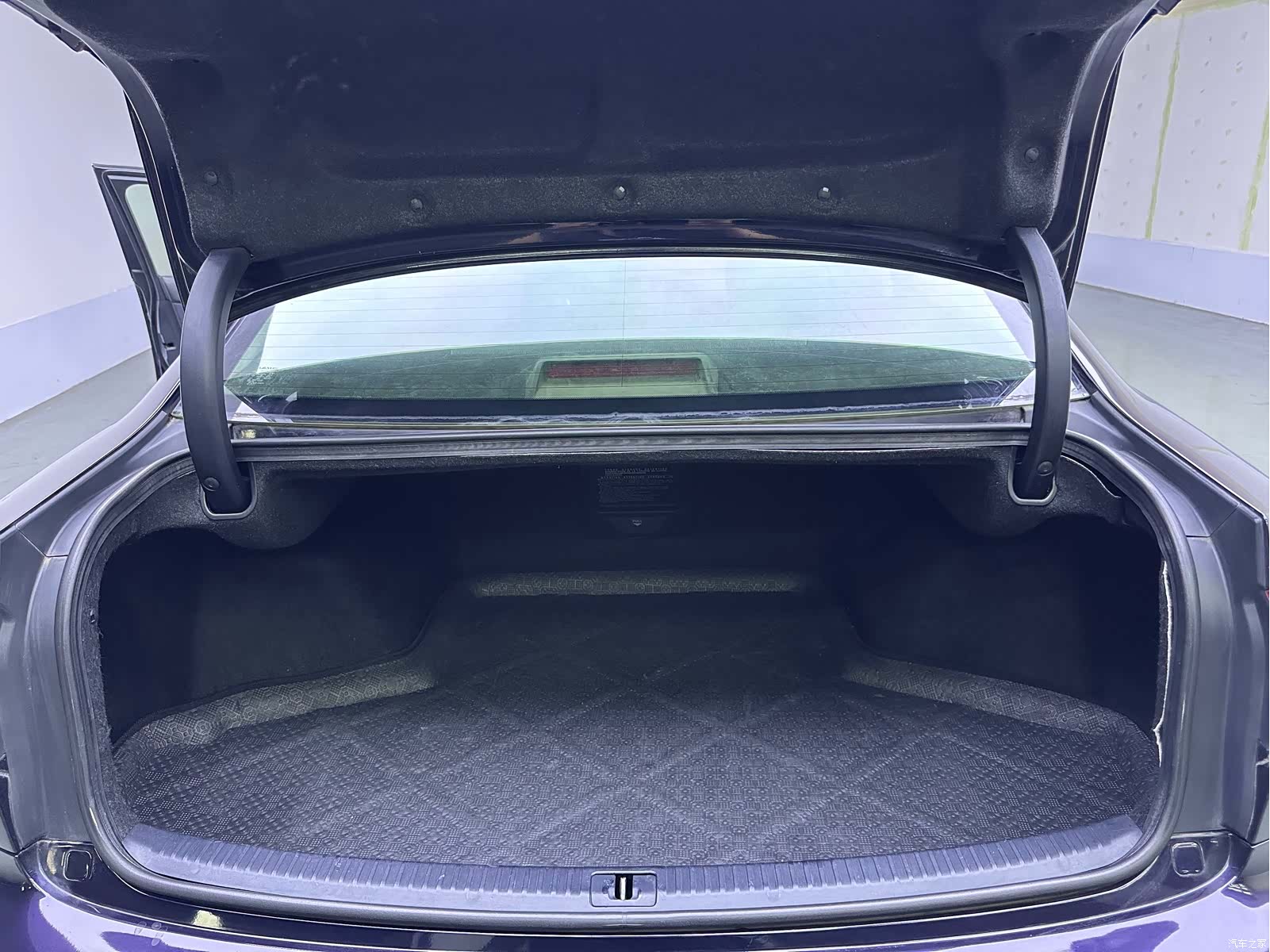 Lexus IS, 2011 14