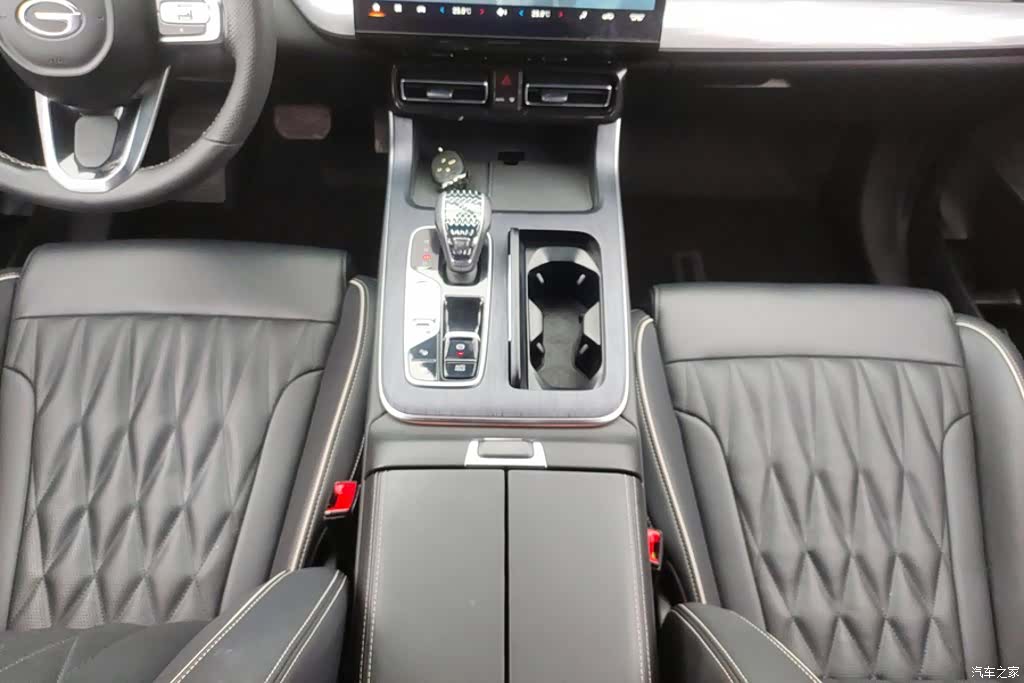Trumpchi GS8, 2021 16