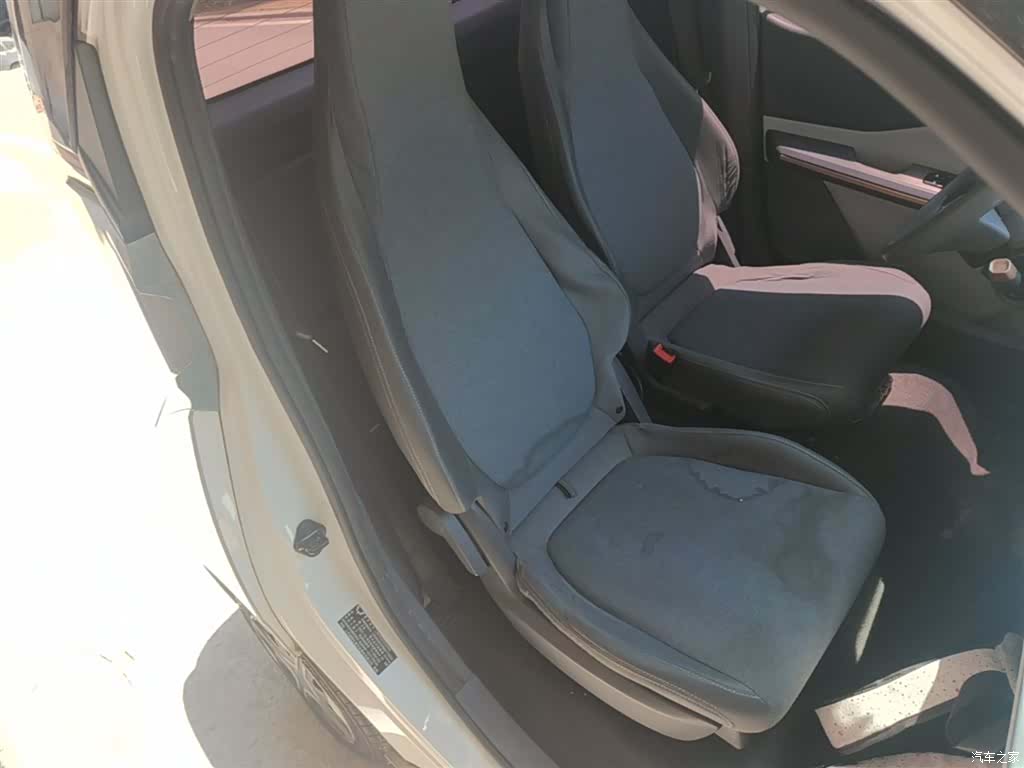 Wuling NanoEV, 2022 25