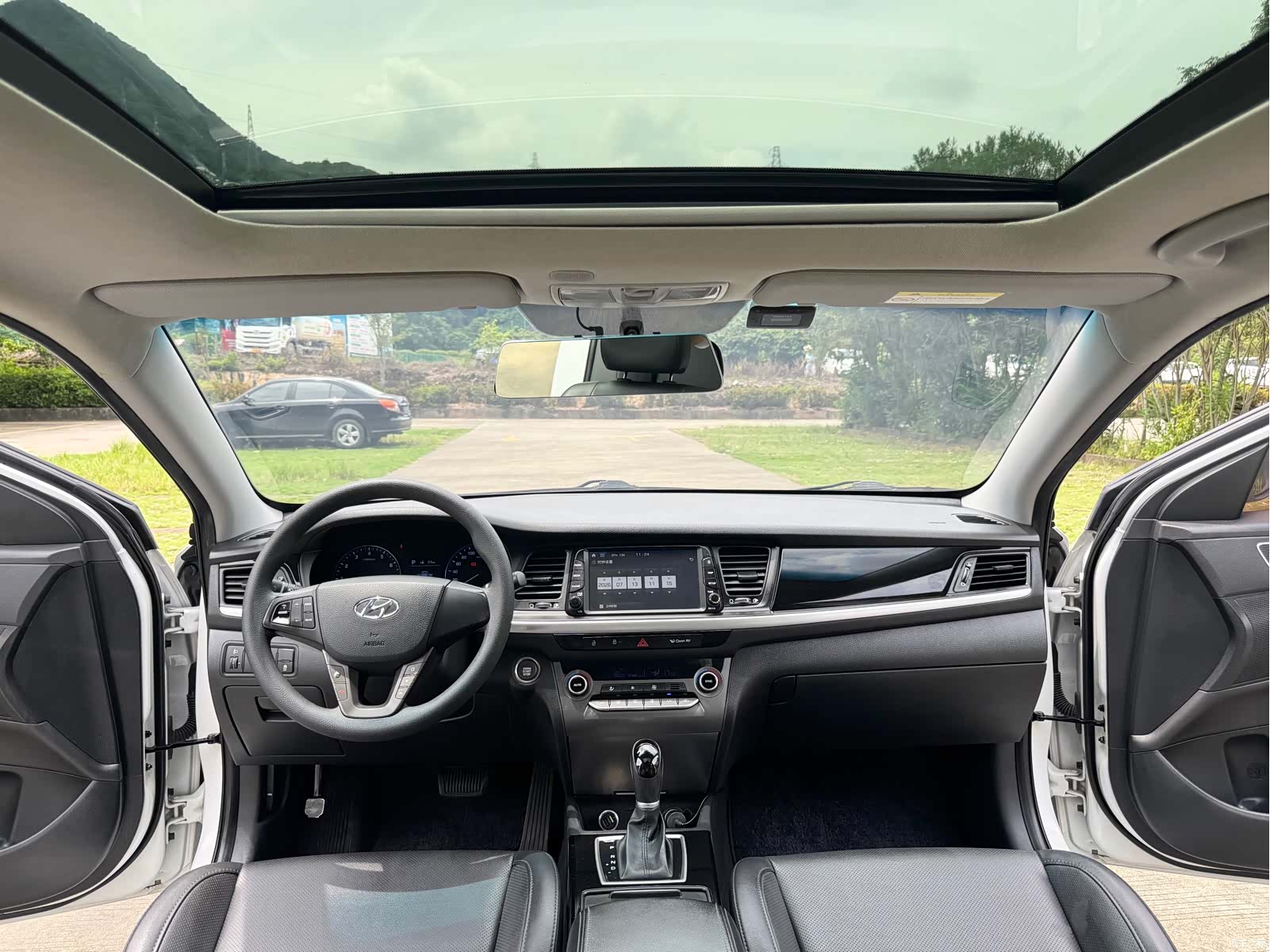 Hyundai GLS, 2018 9