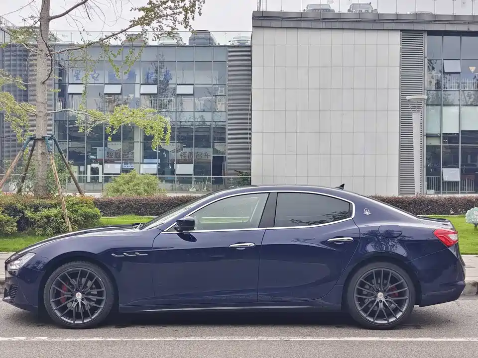 Maserati Ghibli