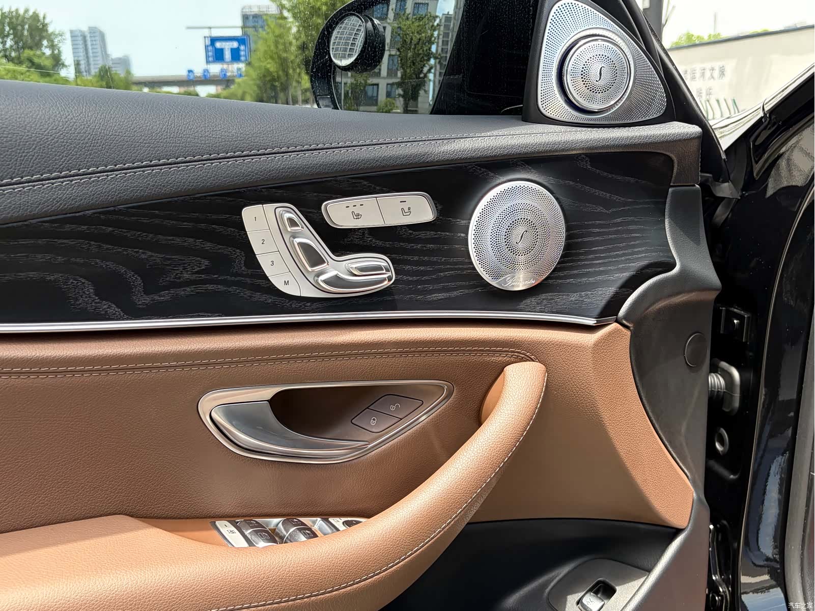 Mercedes-Benz E-Class, 2019 10
