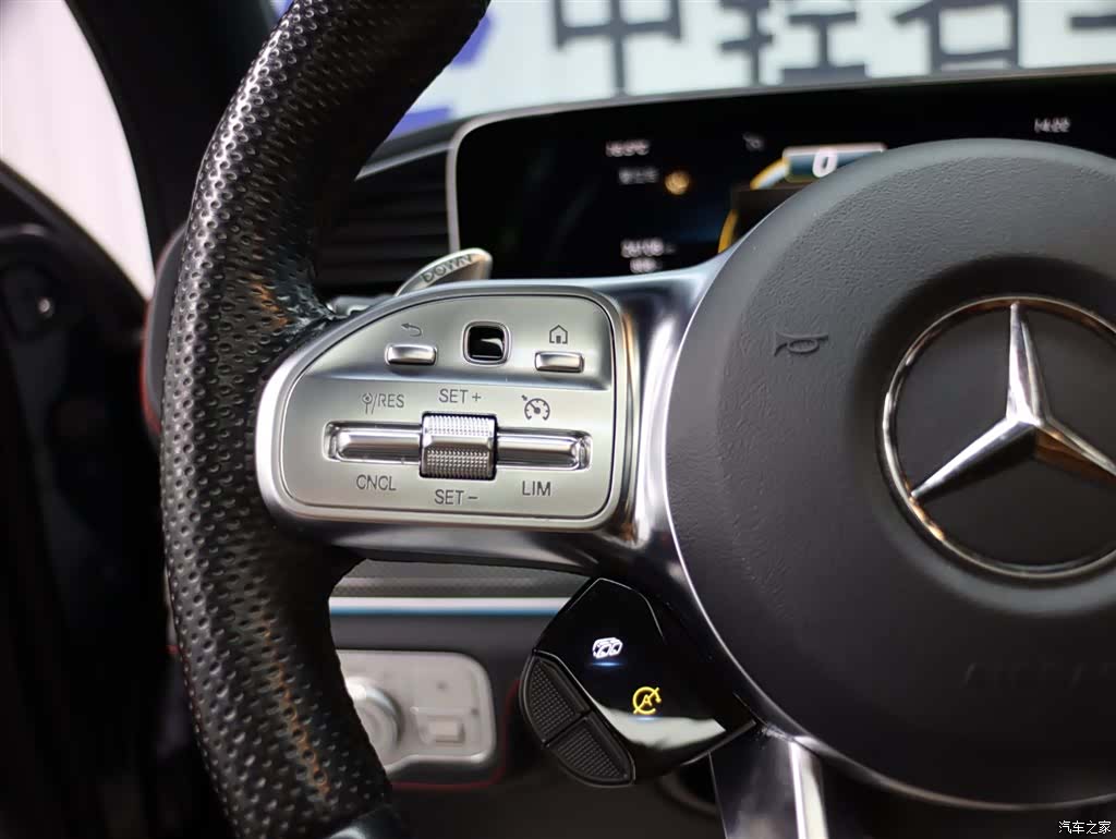 Mercedes-Benz GLE, 2022 12