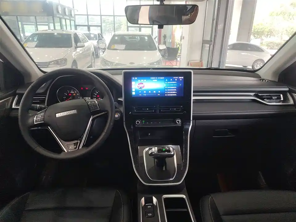 Haval M6
