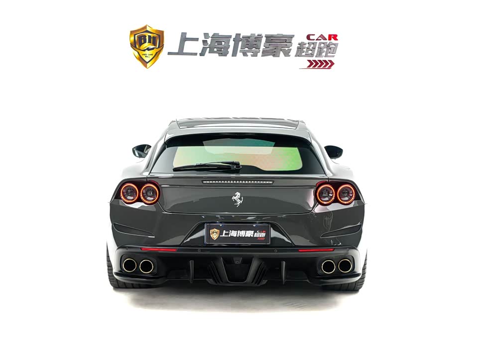 Ferrari GTC4Lusso