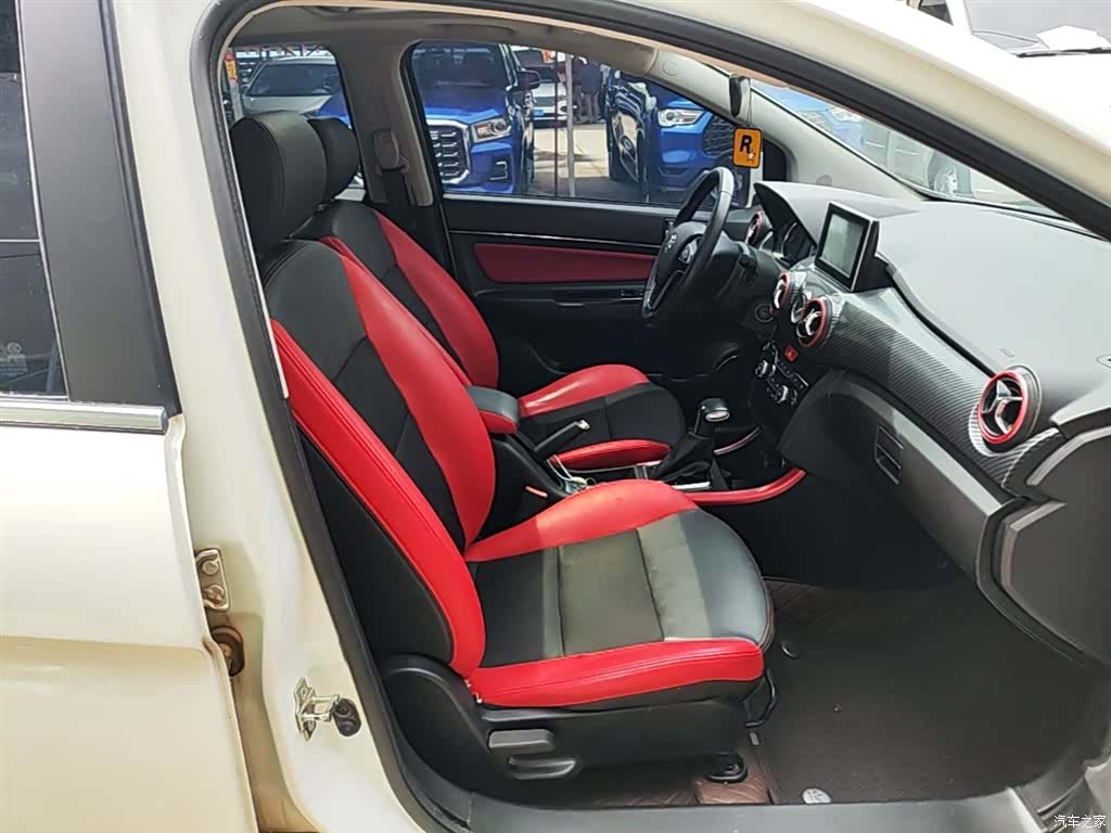 BAIC X25, 2017 25