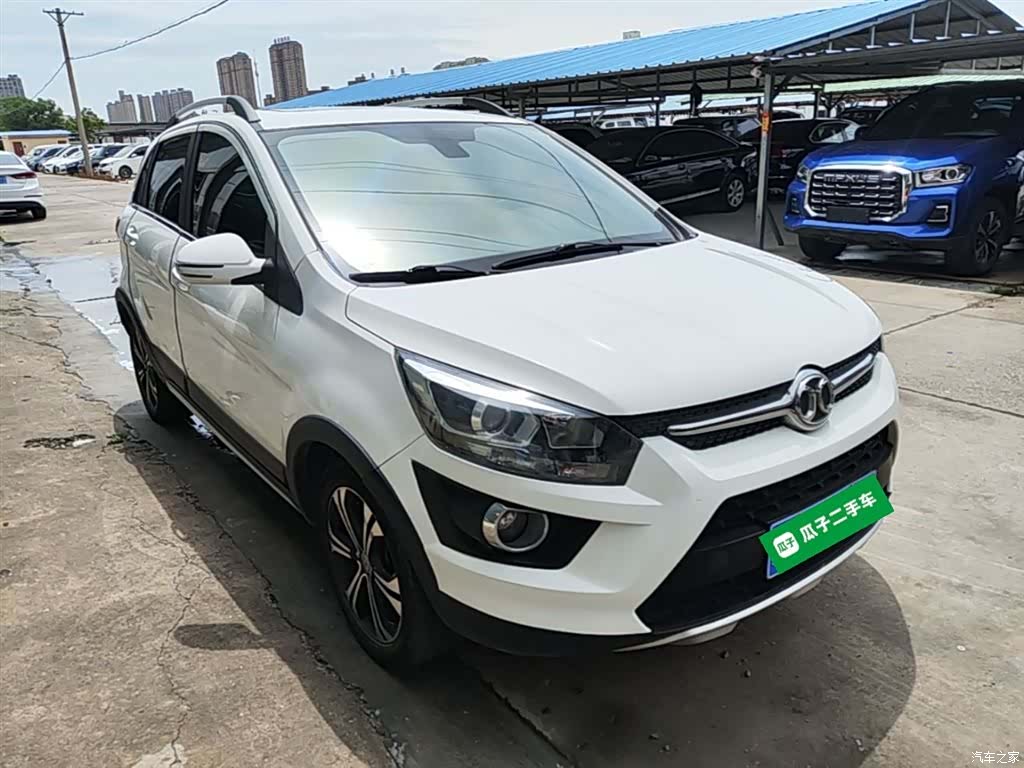 BAIC X25, 2017 4