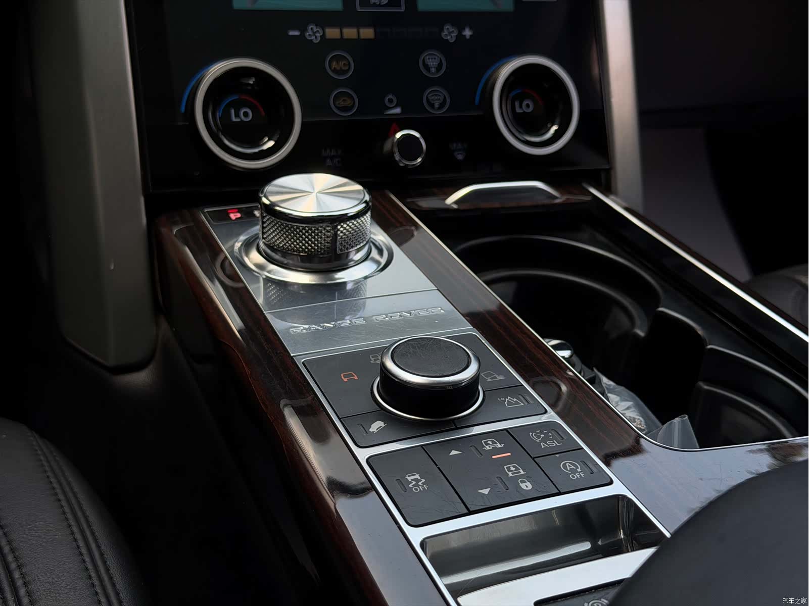 Land Rover Range Rover, 2015 15