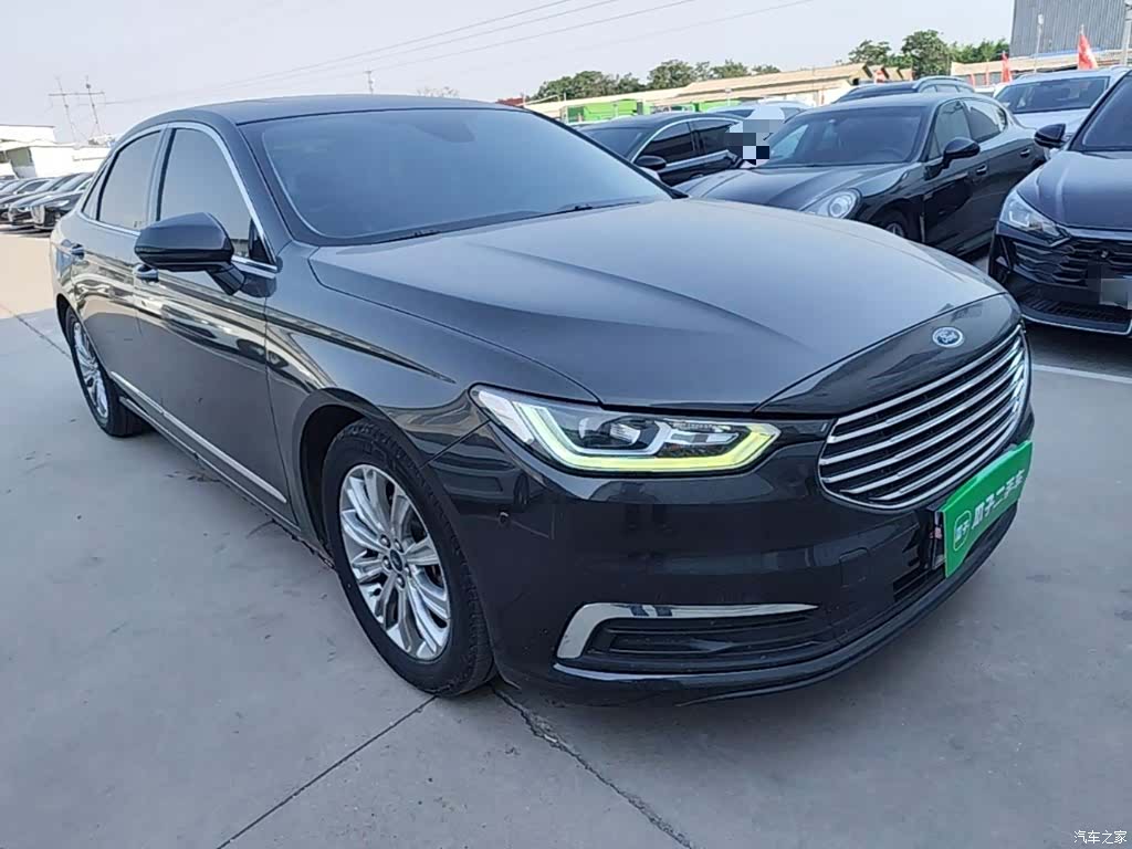 Ford Taurus, 2020 4