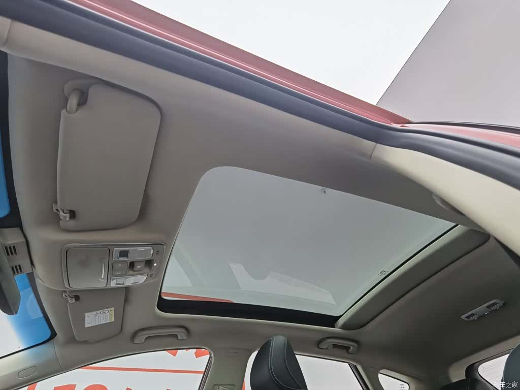 Geely Emgrand, 2019 14