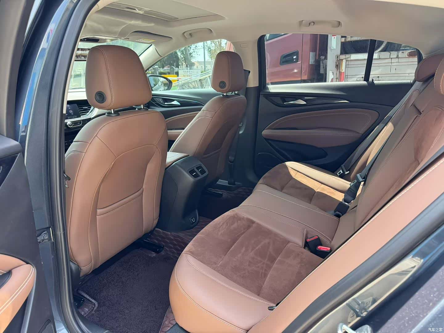 Buick Regal, 2023 14