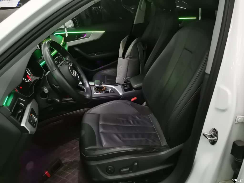 Audi A4L, 2017 15