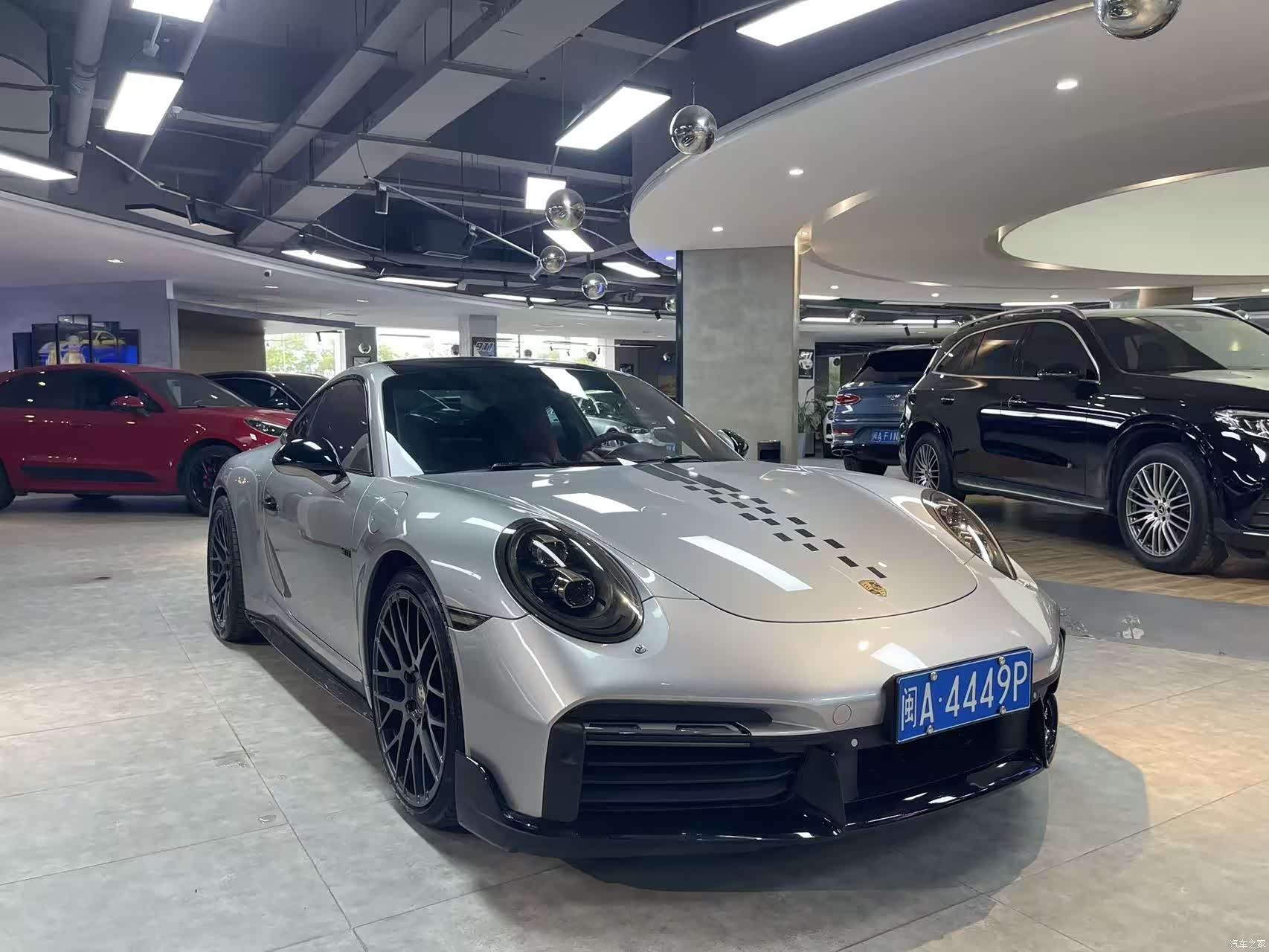Porsche 911, 2017 2