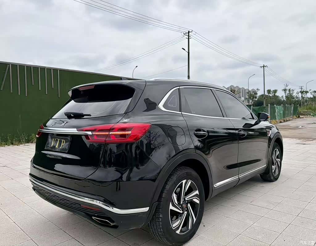 Hongqi HS5, 2022 14