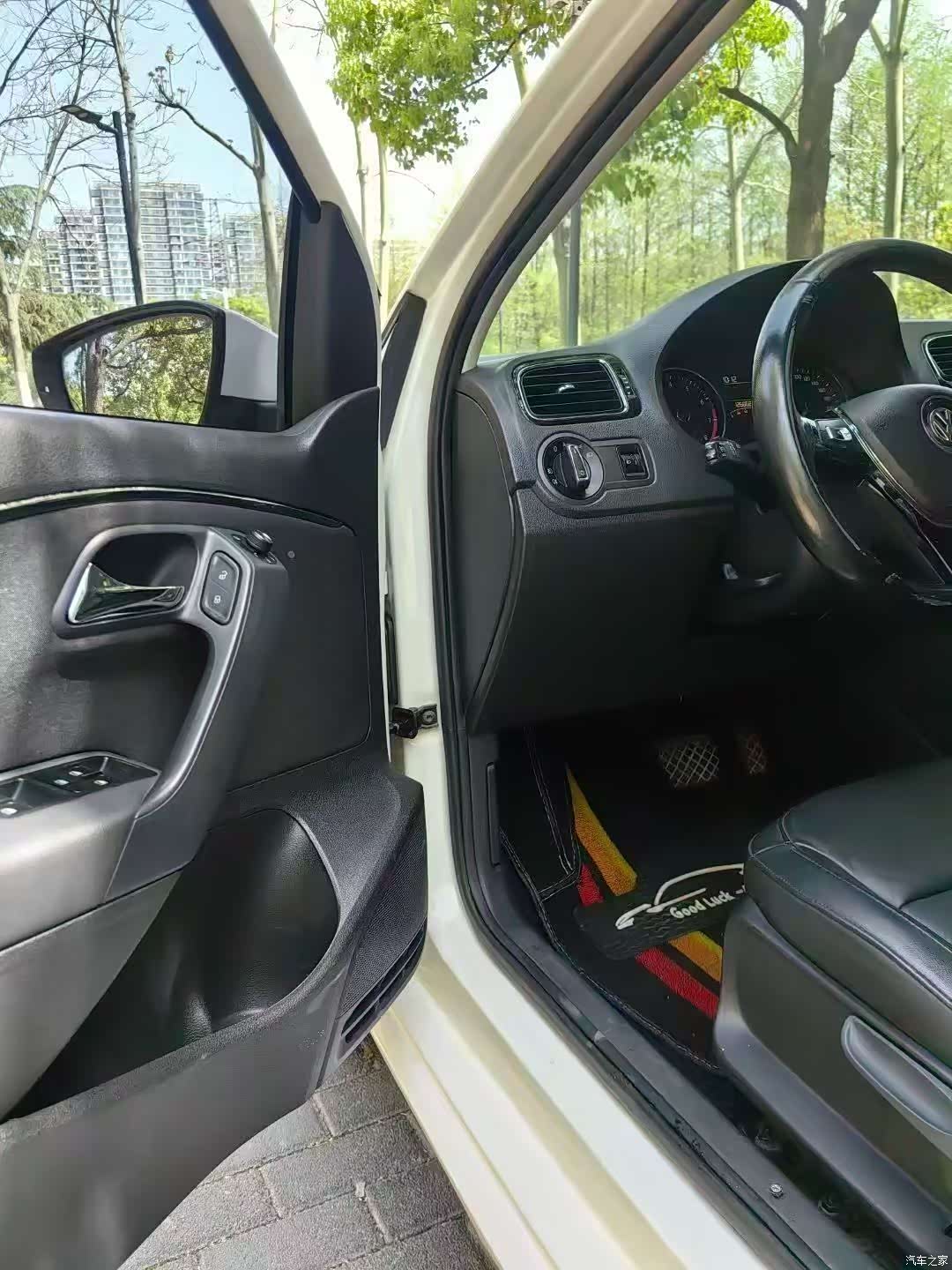 Volkswagen Polo, 2015 8