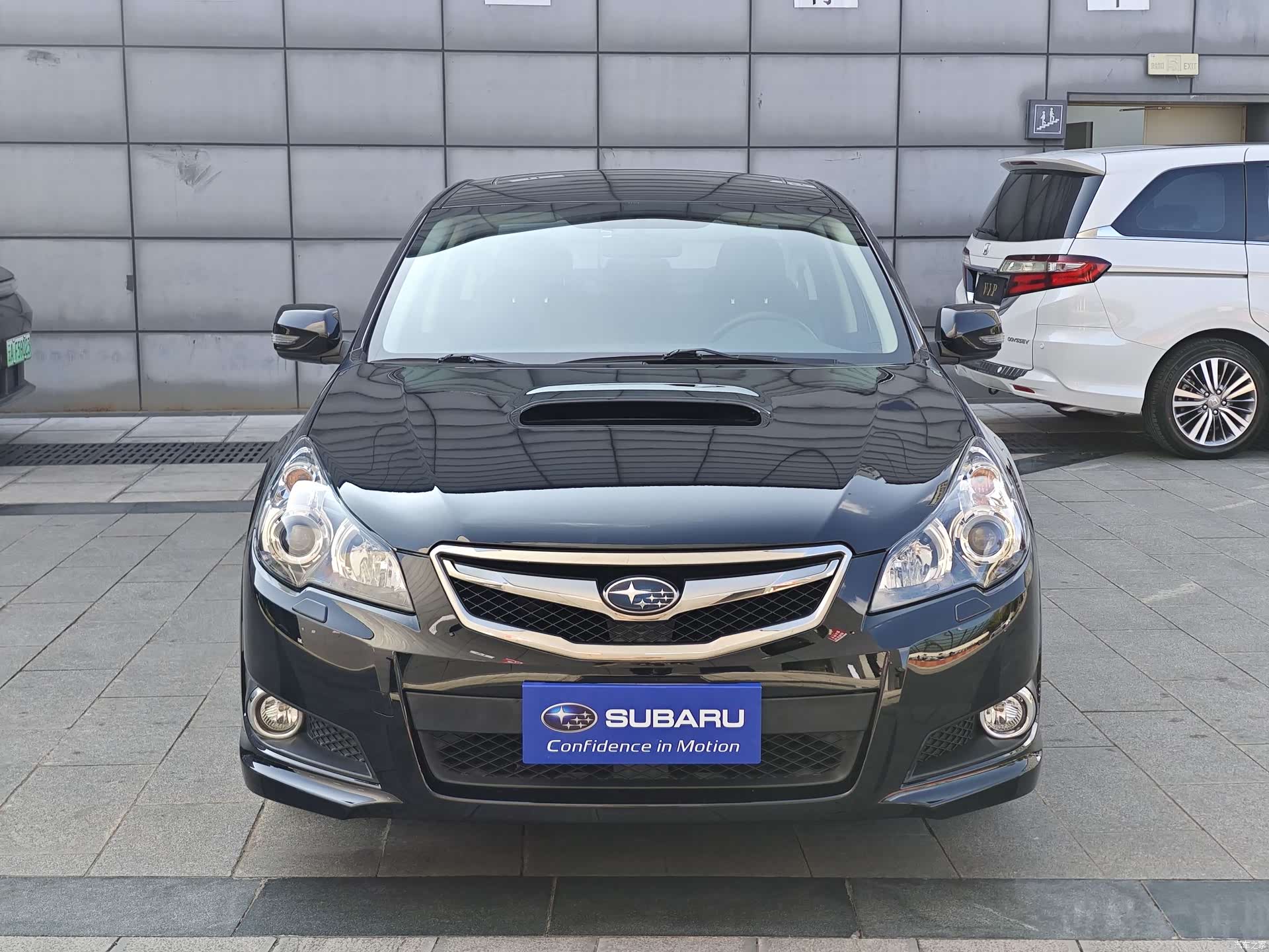 Subaru Legacy, 2011 2