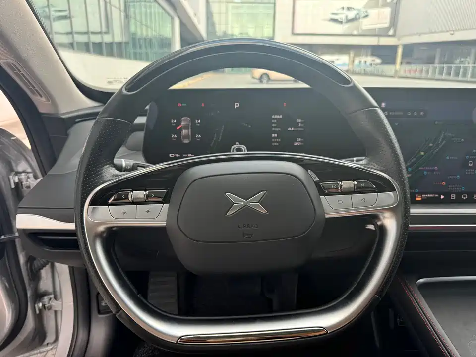 XPENG P7