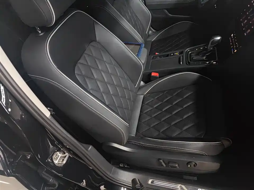 Volkswagen Magotan GTE