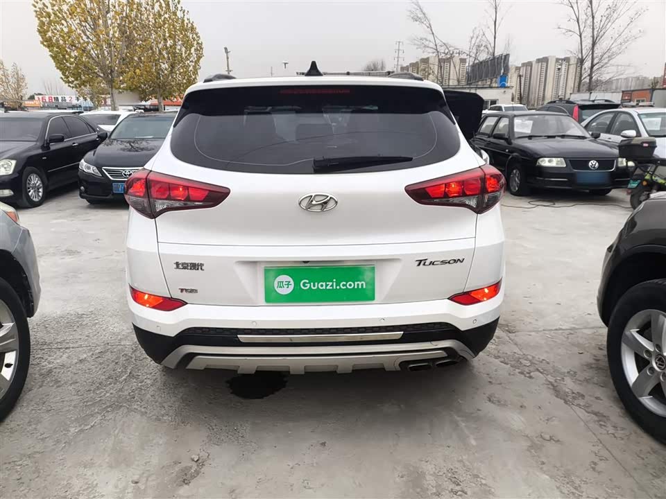 Hyundai Tucson