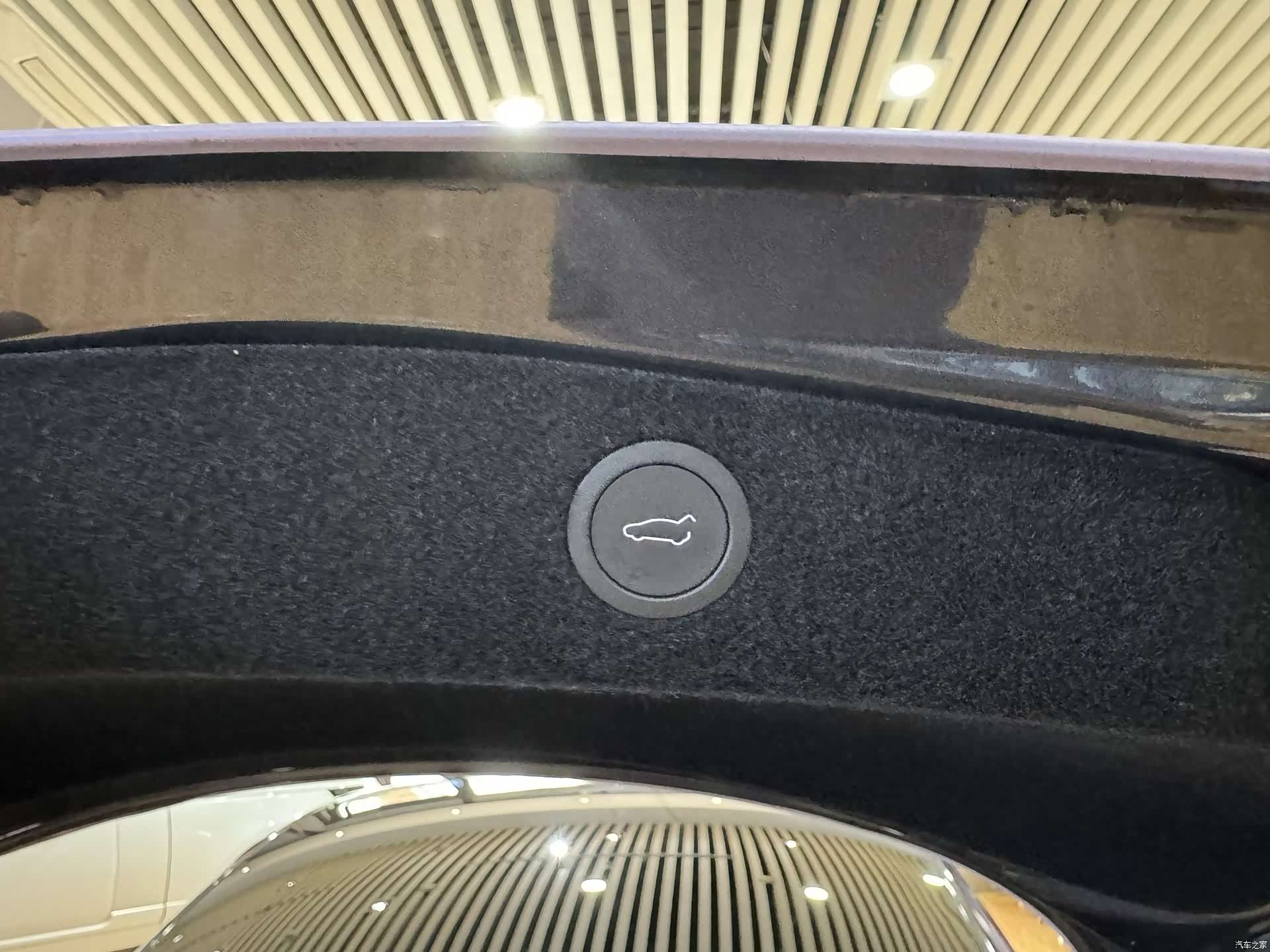Tesla Model 3, 2024 14