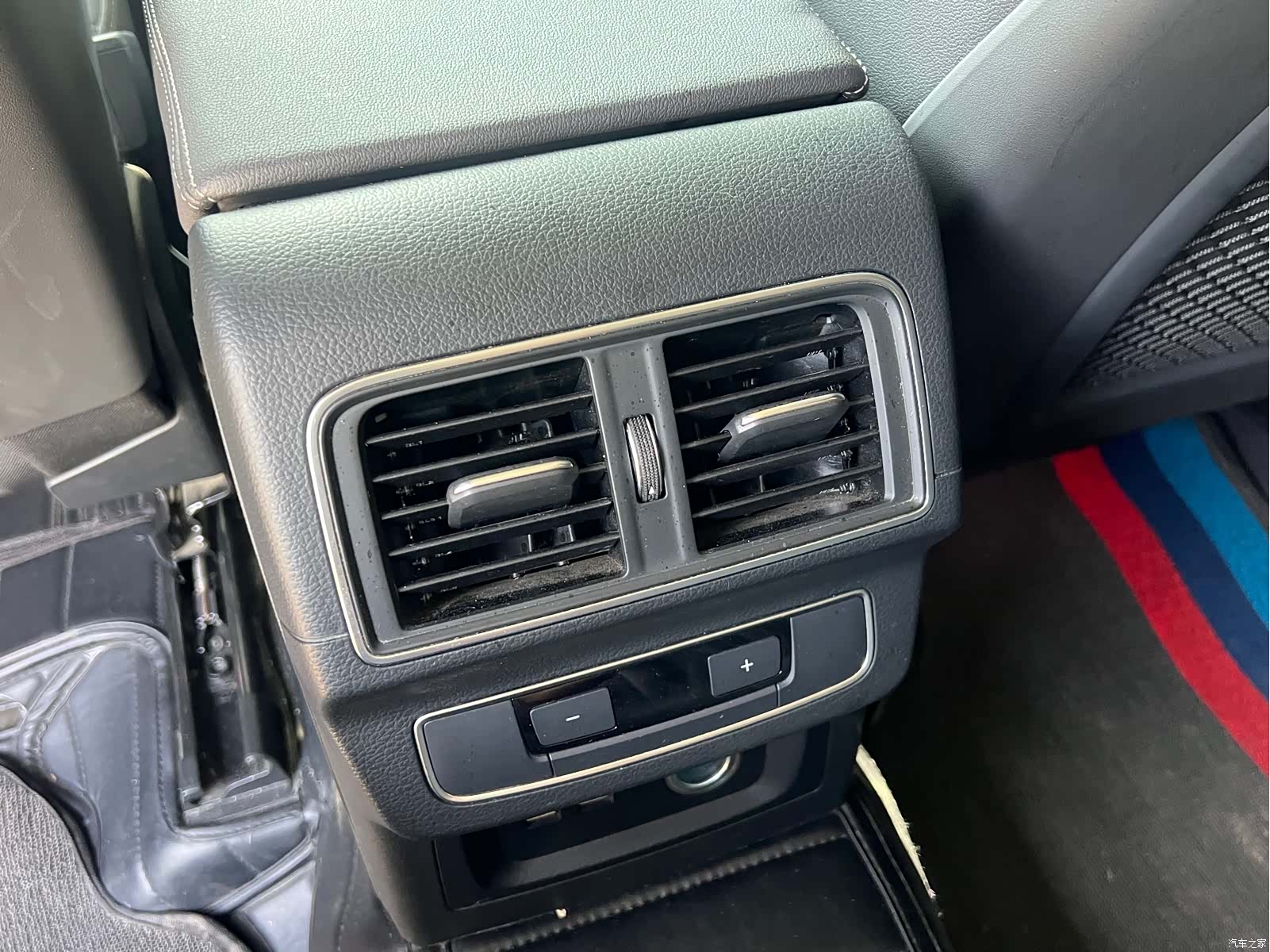Audi Q5L, 2023 6