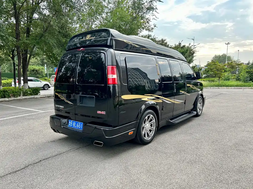 GMC SAVANA