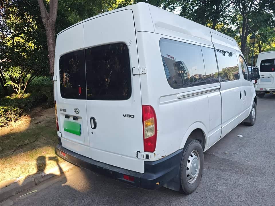 MAXUS Xintu V80
