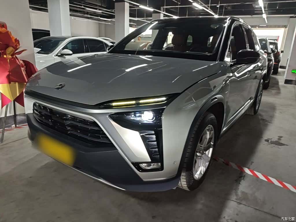 NIO ES8, 2021 1