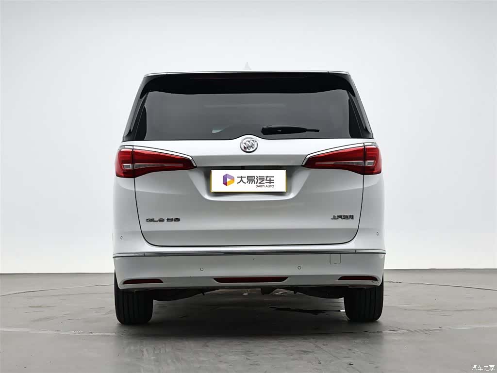 Buick GL8, 2018 4