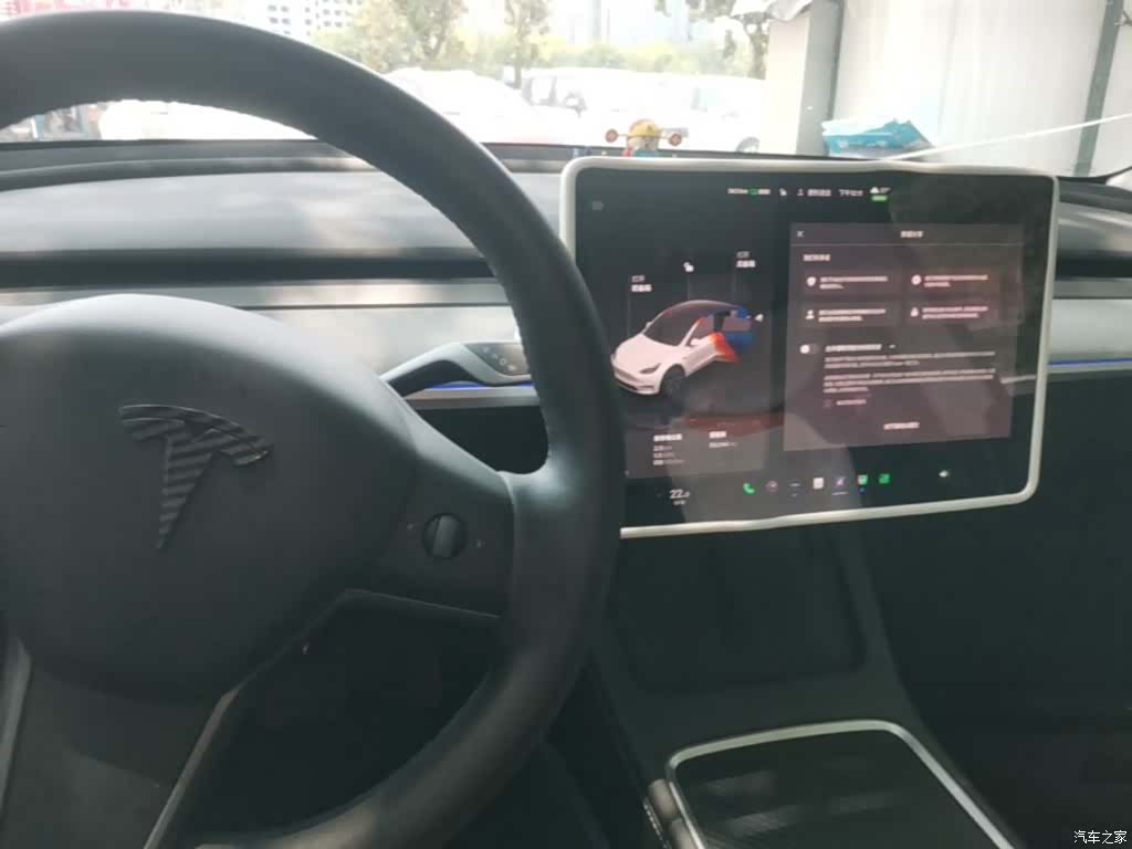 Tesla Model Y, 2023 14