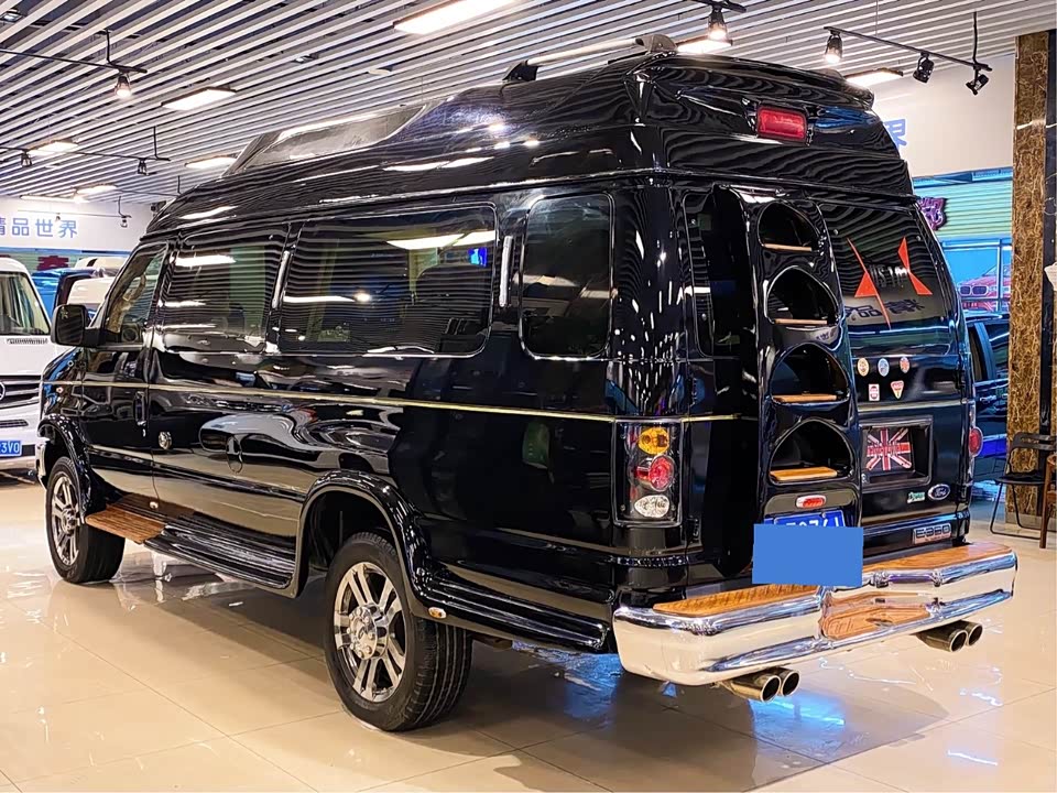 Ford E350